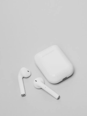 фото Беспроводные наушники TWS i12