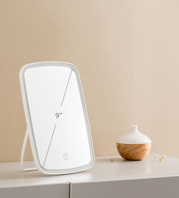 фото Зеркало для макияжа  Xiaomi Tri-color LED Makeup Mirror