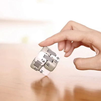 фото Игрушка-Антистресс Xiaomi Color Fingertips Blocks ZJMH02IQI