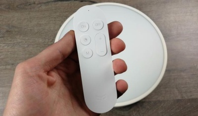 фото Пульт управления для потолочной лампы Xiaomi Yeelight Smart LED Ceiling Lamp (белый)