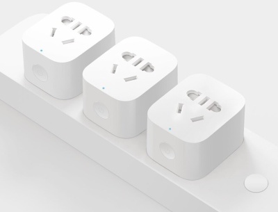 фото Умная ZigBee розетка Xiaomi Mi Smart Power Plug