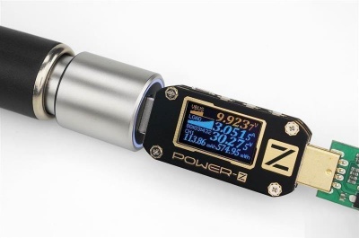 фото Автомобильное зарядное устройство QC3.0 CZCDQ02ZM