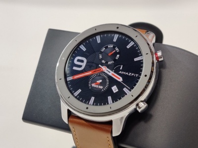 фото Смарт Часы Amazfit GTR 42 mm Aluminium Case