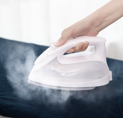 фото Беспроводной утюг Lofans Household Cordless Steam Iron (белый)
