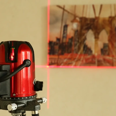 фото Лазерный уровень (нивелир) Deko LL57 в кейсе с аккумулятором