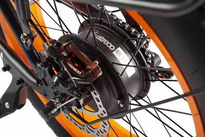 фото Электровелосипед Велогибрид VOLTECO CYBER (Черно-оранжевый-2170)