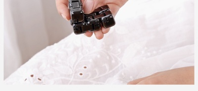 фото Игрушка антистресс Xiaomi Mitu Finger Spinner Toy 2019 Color Surprise