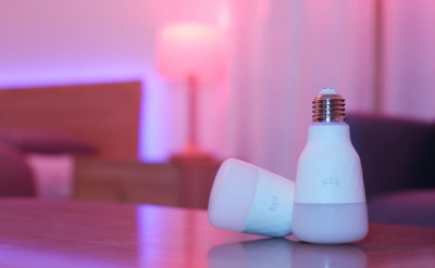 фото Умная лампочка Xiaomi Yeelight Smart Led Bulb 1S Цветная