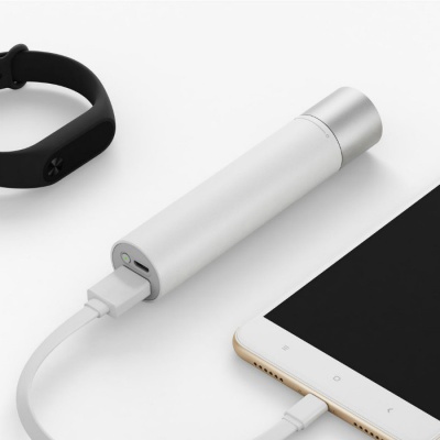 фото Внешний аккумулятор - фонарик Xiaomi Power Bank Led 3350 mAh