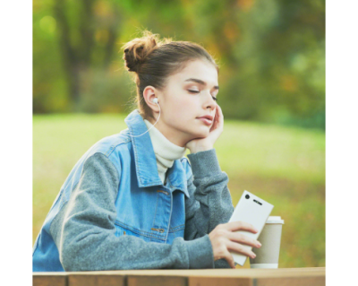 фото Беспроводные наушники Sony WI-C300