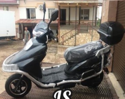 фото Электроскутер MI-TU JS 72V30AH 800W