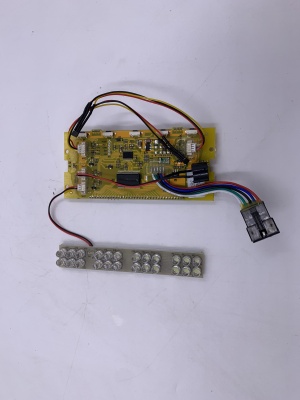 фото Бортовой компьютер Kugoo s3(в сборе со спикером,фарой и датчиками хола Jilong)