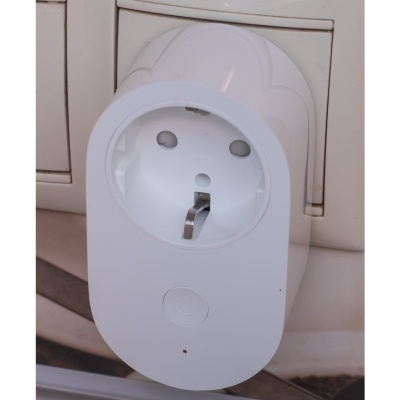 фото Умная розетка Xiaomi Mi White (GMR4015GL)