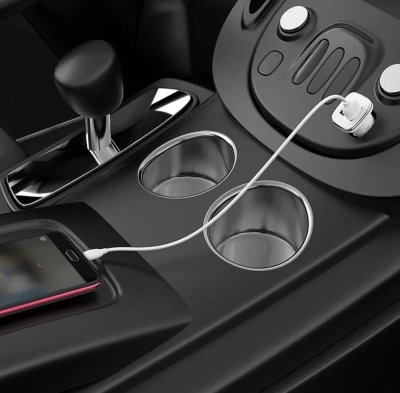 фото АЗУ Borofone\Maimi 12w 2.4a + кабель Lightning