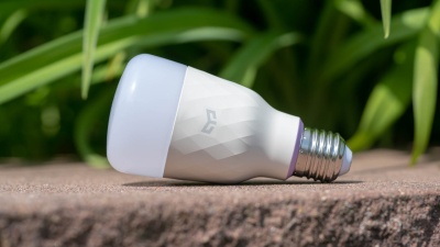 фото Умная лампочка Xiaomi Yeelight Smart Led Bulb 1S Цветная