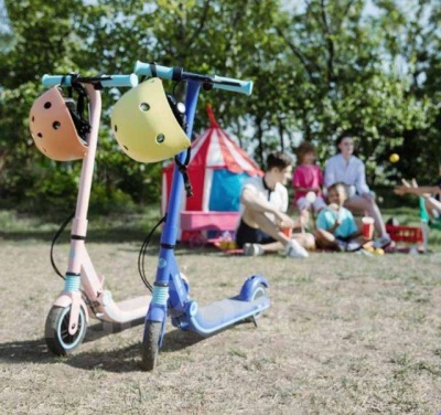 фото Детский электросамокат Ninebot Kickscooter Zing E8 Синий